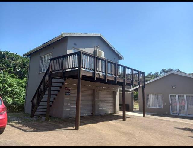 3 BEDROOM HOUSE FOR SALE IN OSLO BEACH